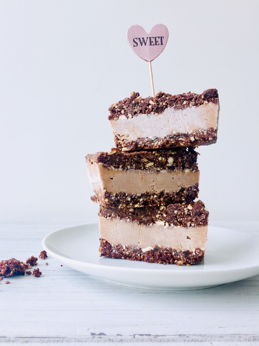 8F144E04-F132-43C5-BD86-B6D6686A278F